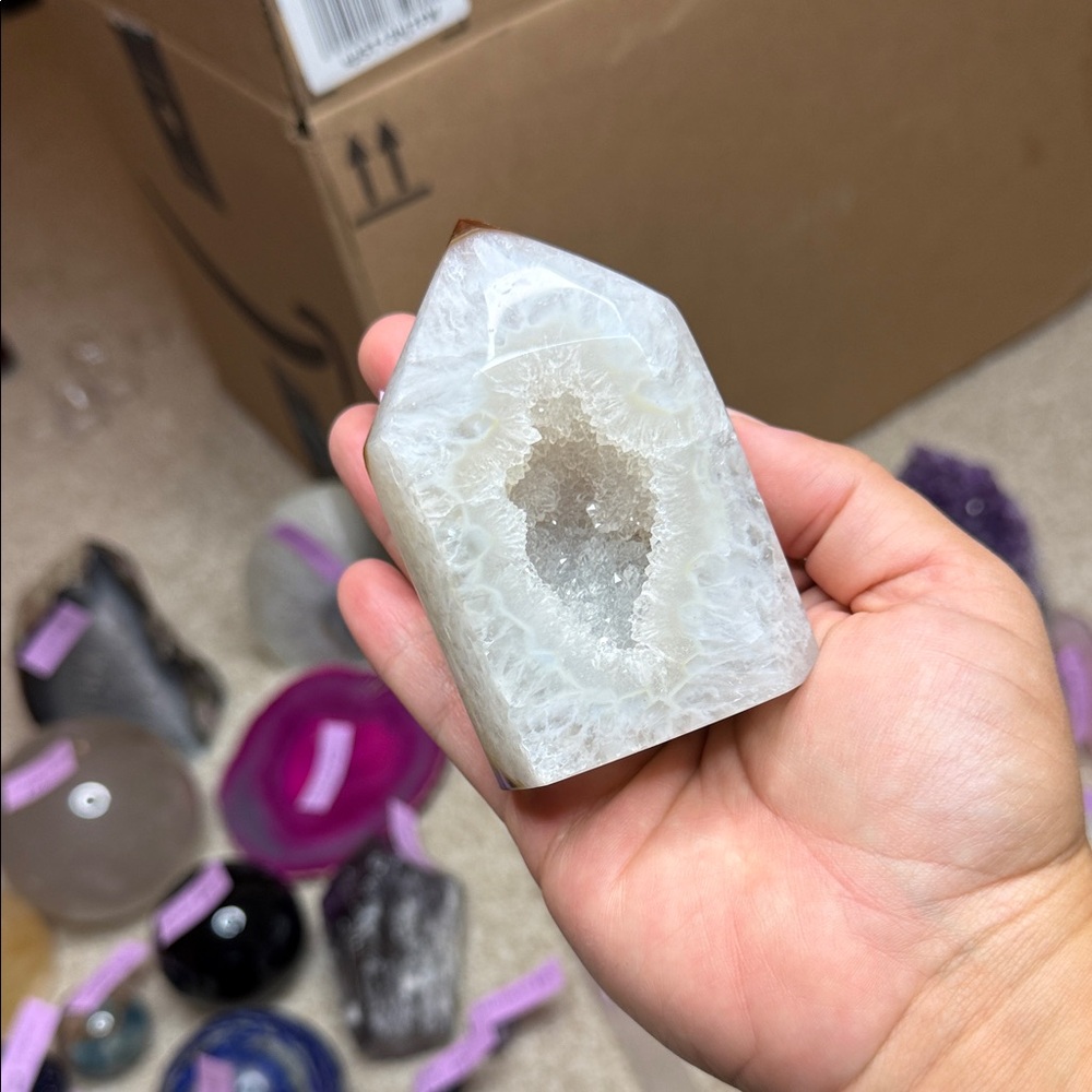 Agate Geode Tower Crystal